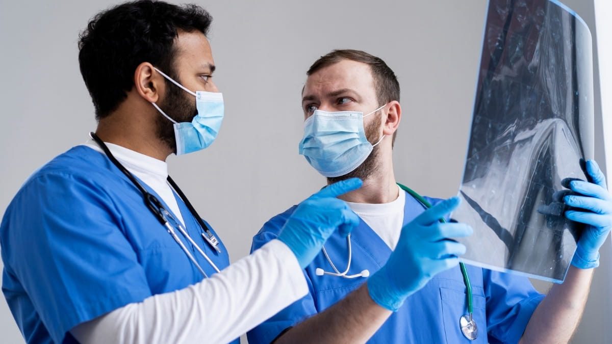 Shoulder Arthroscopy Surgeon in Miami