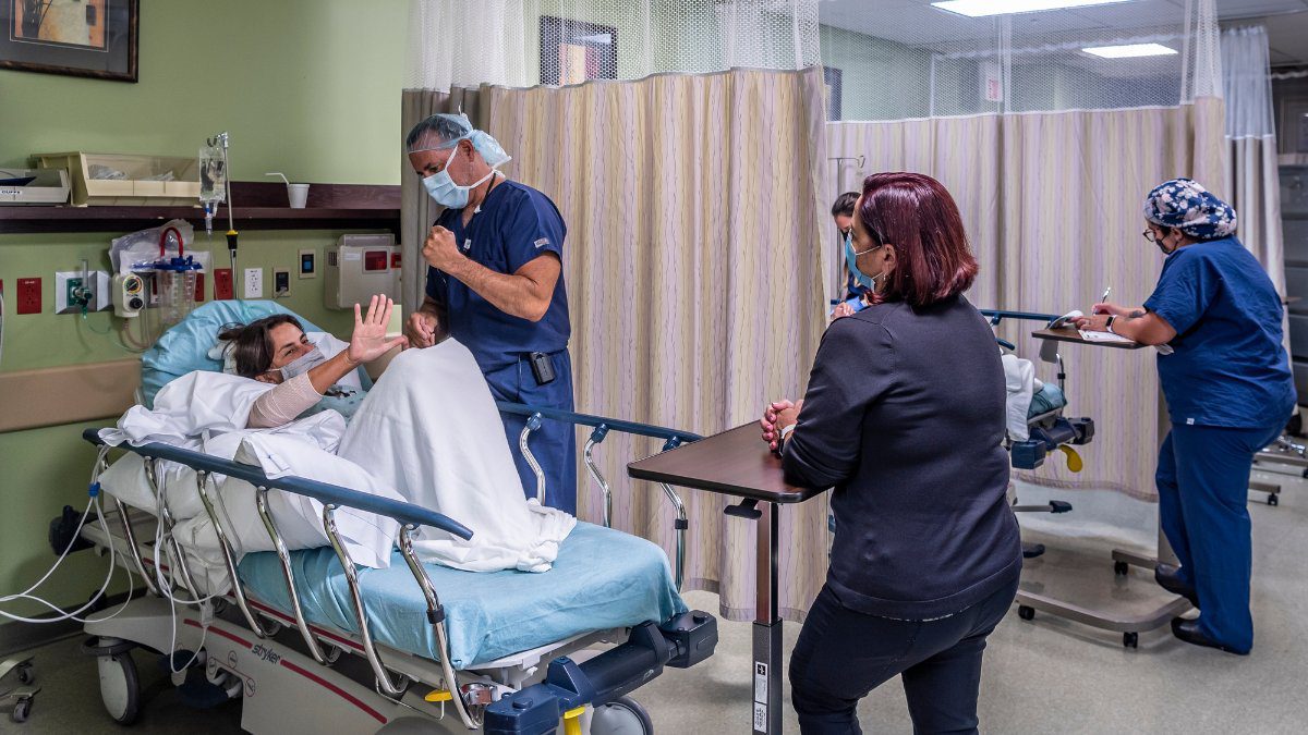 best shoulder doctor in miami