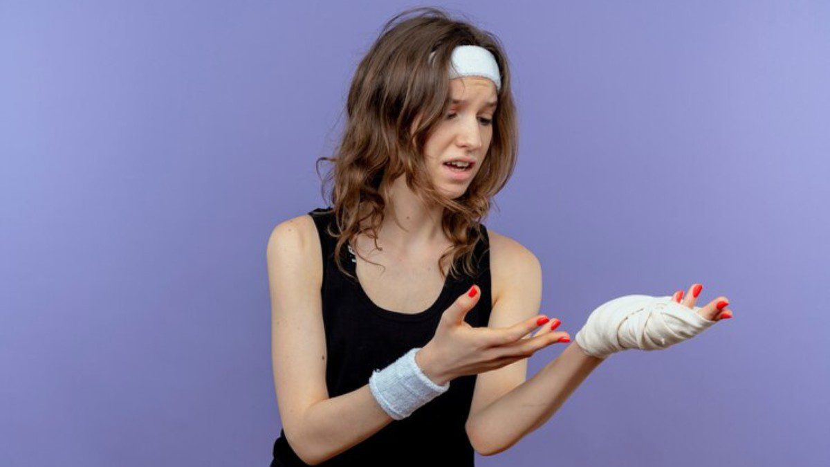 Hand and Microsurgery for Sports & Trauma Injuries