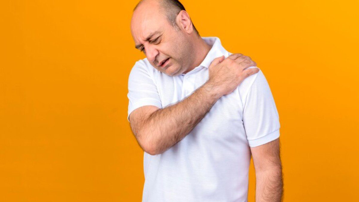 Shoulder Tendon Tear Surgery in Miami